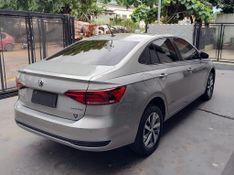 VOLKSWAGEN VIRTUS Comfort 200 TSI 1.0 12V 2020/2020 RENNER AUTOMÓVEIS LAJEADO / Carros no Vale