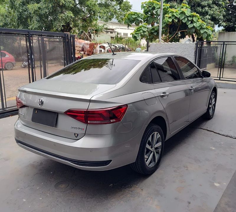 VOLKSWAGEN VIRTUS Comfort 200 TSI 1.0 12V 2020/2020 RENNER AUTOMÓVEIS LAJEADO / Carros no Vale
