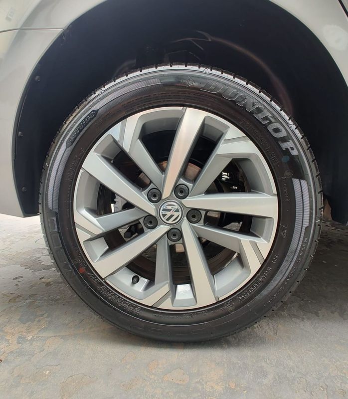 VOLKSWAGEN VIRTUS Comfort 200 TSI 1.0 12V 2020/2020 RENNER AUTOMÓVEIS LAJEADO / Carros no Vale