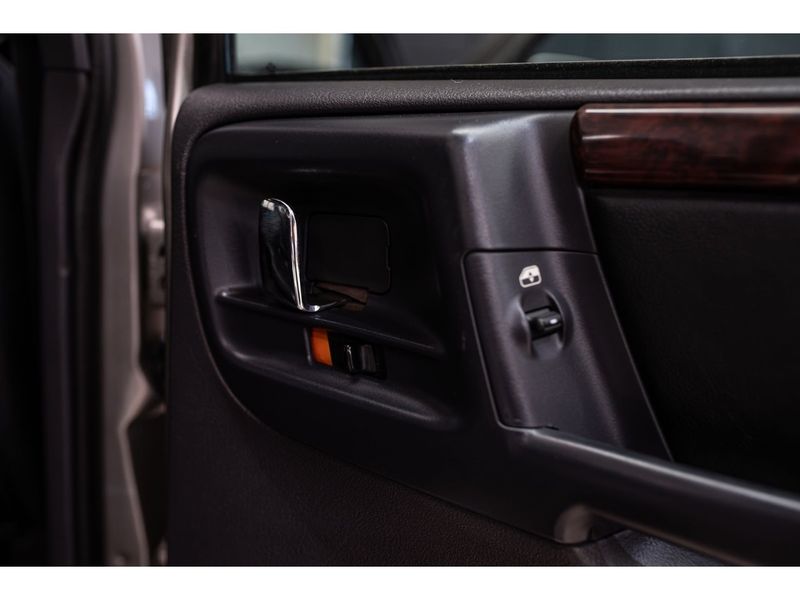 JEEP GRAND CHEROKEE 5.9 LIMITED LX 4X4 V8 16V 1998/1998 PASTORE CAR COLLECTION BENTO GONÇALVES / Carros no Vale JEEP GRAND CHEROKEE 5.9 LIMITED LX 4X4 V8 16V 1998/1998 PASTORE CAR COLLECTION BENTO GONÇALVES / Carros no Vale