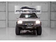 JEEP GRAND CHEROKEE 5.9 LIMITED LX 4X4 V8 16V 1998/1998 PASTORE CAR COLLECTION BENTO GONÇALVES / Carros no Vale