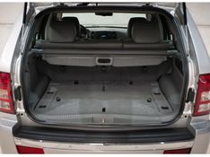 JEEP GRAND CHEROKEE 6.1 SRT HEMI 4X4 V8 16V 2006/2006 PASTORE CAR COLLECTION BENTO GONÇALVES / Carros no Vale