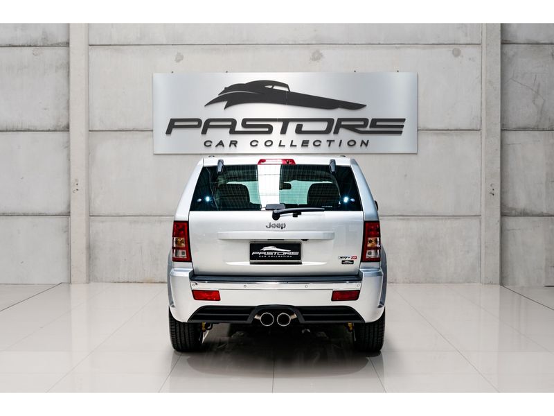 JEEP GRAND CHEROKEE 6.1 SRT HEMI 4X4 V8 16V 2006/2006 PASTORE CAR COLLECTION BENTO GONÇALVES / Carros no Vale JEEP GRAND CHEROKEE 6.1 SRT HEMI 4X4 V8 16V 2006/2006 PASTORE CAR COLLECTION BENTO GONÇALVES / Carros no Vale