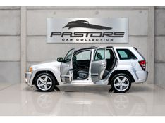 JEEP GRAND CHEROKEE 6.1 SRT HEMI 4X4 V8 16V 2006/2006 PASTORE CAR COLLECTION BENTO GONÇALVES / Carros no Vale
