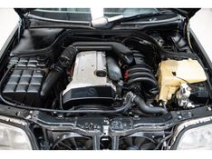 MERCEDES-BENZ C 280 2.8 CLASSIC V6 1994/1995 PASTORE CAR COLLECTION BENTO GONÇALVES / Carros no Vale