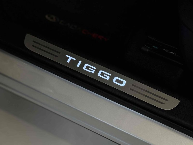 CHERY TIGGO 8 1.6 TGDI TXS DCT 2020/2021 LEHMEN VEÍCULOS VENÂNCIO AIRES / Carros no Vale