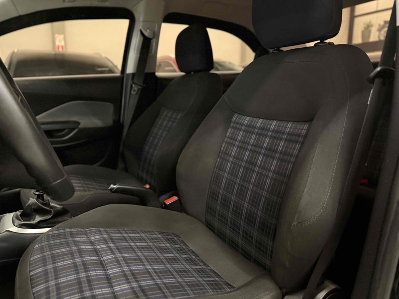 CHEVROLET COBALT 1.4 MPFI LT 8V 2019/2020 LEHMEN VEÍCULOS VENÂNCIO AIRES / Carros no Vale CHEVROLET COBALT 1.4 MPFI LT 8V 2019/2020 LEHMEN VEÍCULOS VENÂNCIO AIRES / Carros no Vale