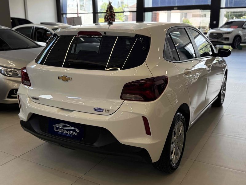 CHEVROLET ONIX 1.0 PLUS LT 2022/2023 LEHMEN VEÍCULOS VENÂNCIO AIRES / Carros no Vale