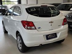 CHEVROLET ONIX 1.4 MPFI LT 8V 2015/2016 LEHMEN VEÍCULOS VENÂNCIO AIRES / Carros no Vale