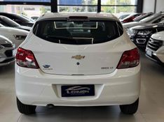 CHEVROLET ONIX 1.4 MPFI LT 8V 2015/2016 LEHMEN VEÍCULOS VENÂNCIO AIRES / Carros no Vale