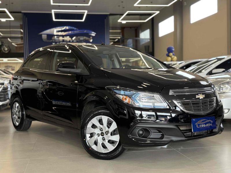 CHEVROLET ONIX 1.4 MPFI LT 8V 2015/2015 LEHMEN VEÍCULOS VENÂNCIO AIRES / Carros no Vale