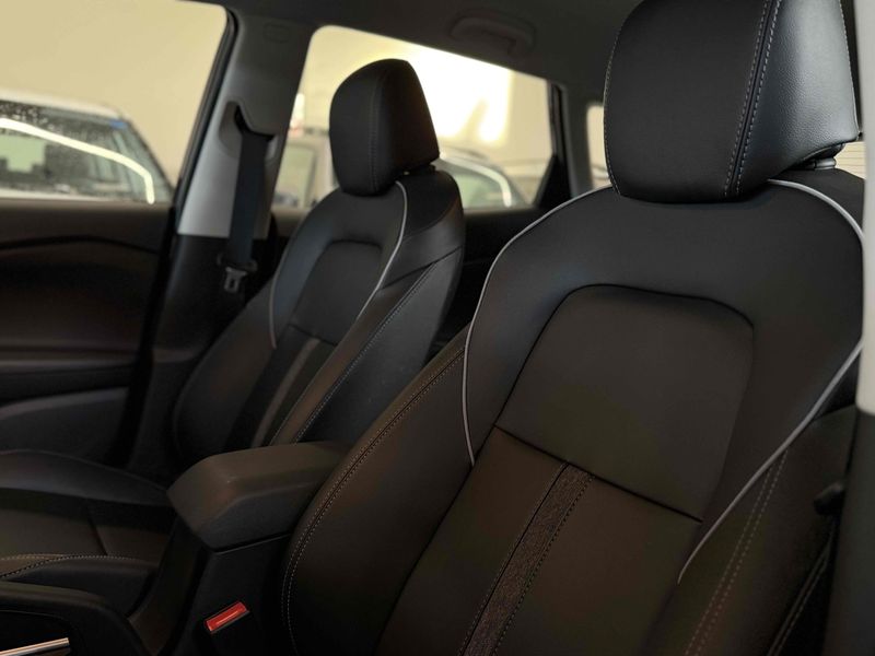 CHEVROLET TRACKER 1.0 TURBO LTZ 2024/2025 LEHMEN VEÍCULOS VENÂNCIO AIRES / Carros no Vale