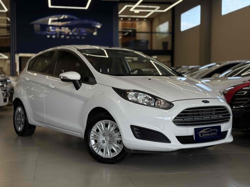 FORD FIESTA 1.6 SE HATCH 16V 2016/2017 LEHMEN VEÍCULOS VENÂNCIO AIRES / Carros no Vale