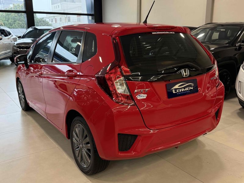 HONDA FIT 1.5 EX 16V 2015/2016 LEHMEN VEÍCULOS VENÂNCIO AIRES / Carros no Vale