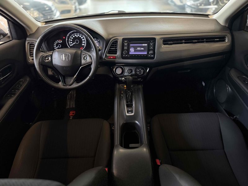 HONDA HR-V 1.8 16V EX 2016/2016 LEHMEN VEÍCULOS VENÂNCIO AIRES / Carros no Vale