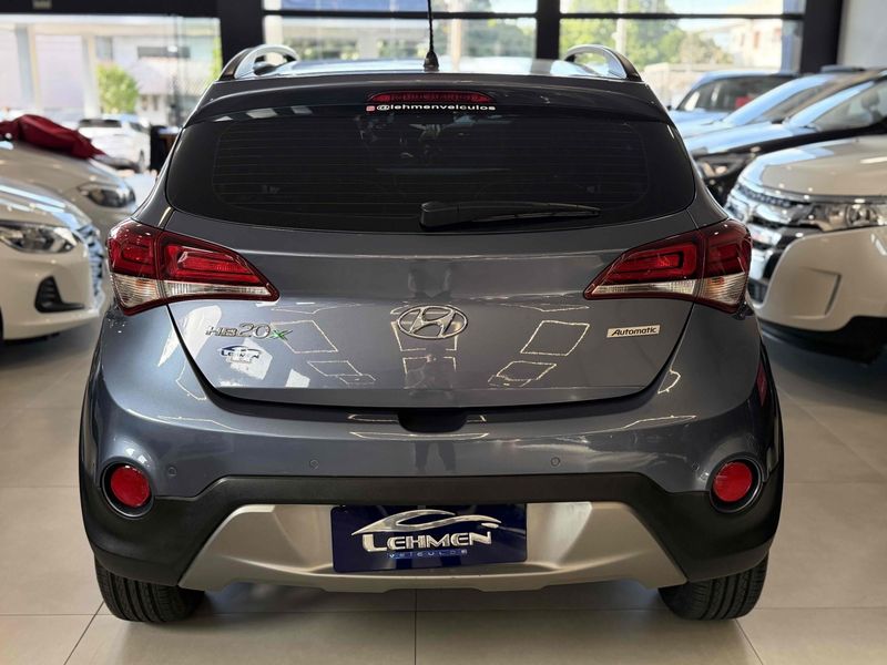 HYUNDAI HB20X 1.6 16V PREMIUM 2016/2017 LEHMEN VEÍCULOS VENÂNCIO AIRES / Carros no Vale