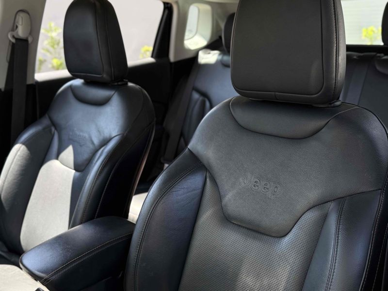 JEEP COMPASS 2.0 16V LIMITED 4X4 2018/2019 LEHMEN VEÍCULOS VENÂNCIO AIRES / Carros no Vale