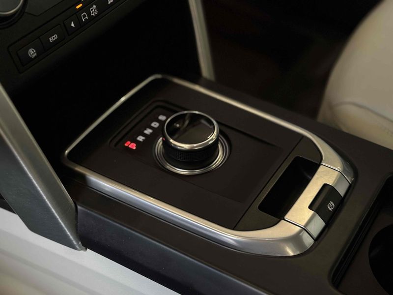 LAND ROVER DISCOVERY SPORT 2.0 16V TD4 TURBO SE 2018/2018 LEHMEN VEÍCULOS VENÂNCIO AIRES / Carros no Vale LAND ROVER DISCOVERY SPORT 2.0 16V TD4 TURBO SE 2018/2018 LEHMEN VEÍCULOS VENÂNCIO AIRES / Carros no Vale