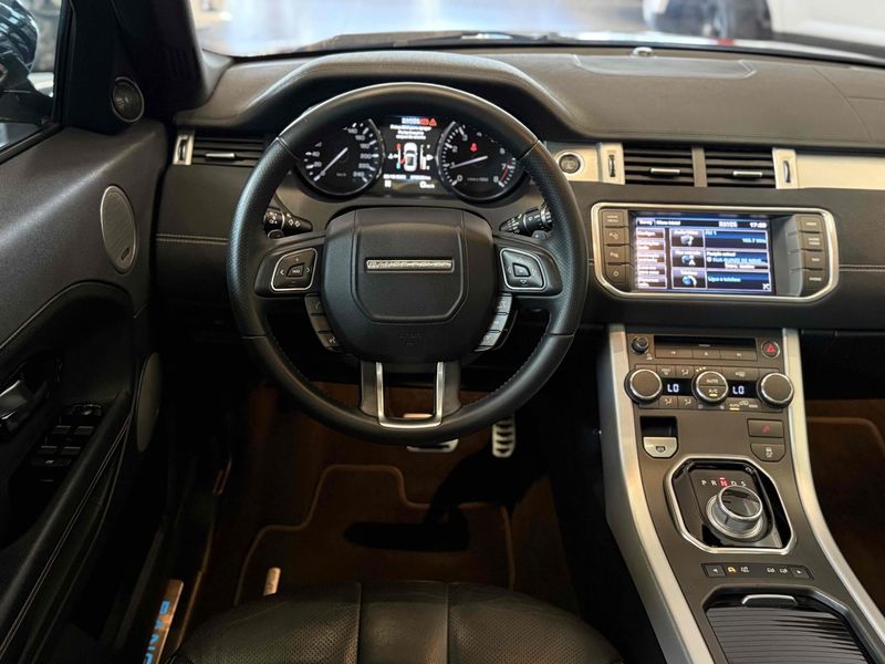 LAND ROVER RANGE ROVER EVOQUE 2.0 DYNAMIC 4WD 16V 2013/2013 LEHMEN VEÍCULOS VENÂNCIO AIRES / Carros no Vale LAND ROVER RANGE ROVER EVOQUE 2.0 DYNAMIC 4WD 16V 2013/2013 LEHMEN VEÍCULOS VENÂNCIO AIRES / Carros no Vale
