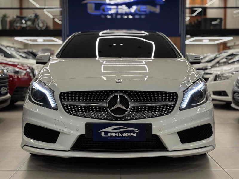 MERCEDES-BENZ A 250 2.0 SPORT TURBO AUTOMATIZADO 2014/2015 LEHMEN VEÍCULOS VENÂNCIO AIRES / Carros no Vale