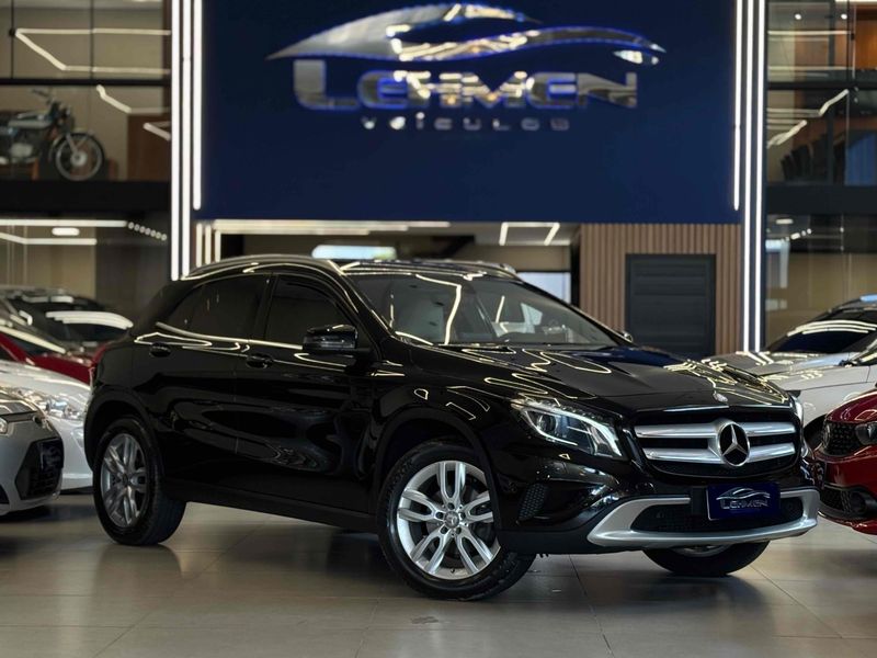 MERCEDES-BENZ GLA 200 1.6 CGI ADVANCE 16V TURBO 2016/2016 LEHMEN VEÍCULOS VENÂNCIO AIRES / Carros no Vale