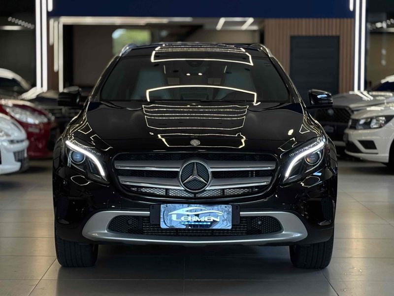 MERCEDES-BENZ GLA 200 1.6 CGI ADVANCE 16V TURBO 2016/2016 LEHMEN VEÍCULOS VENÂNCIO AIRES / Carros no Vale