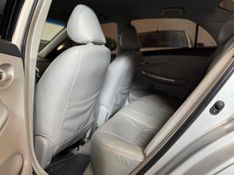 TOYOTA COROLLA 1.8 GLI 16V 2011/2012 LEHMEN VEÍCULOS VENÂNCIO AIRES / Carros no Vale