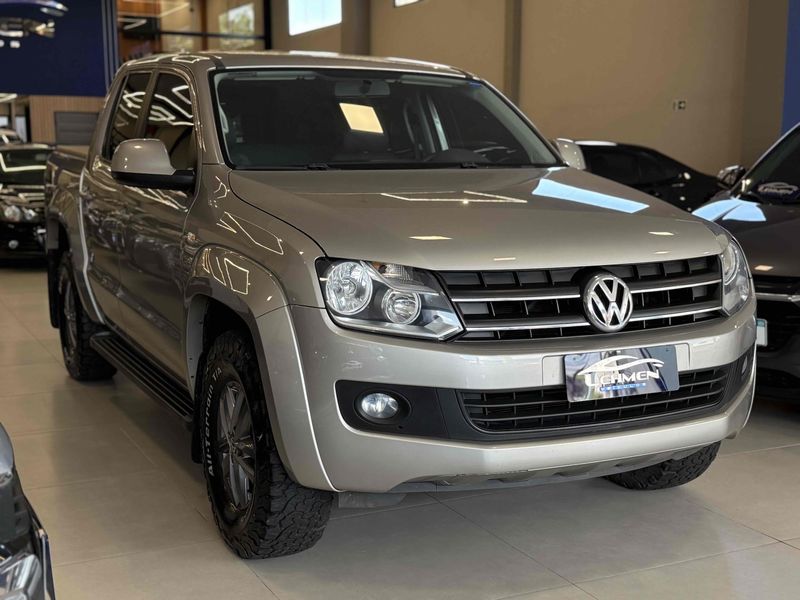 VOLKSWAGEN AMAROK 2.0 4X4 CD 16V TURBO INTERCOOLER 2013/2014 LEHMEN VEÍCULOS VENÂNCIO AIRES / Carros no Vale