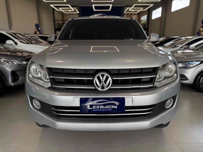 VOLKSWAGEN AMAROK 2.0 4X4 CD 16V TURBO INTERCOOLER 2013/2014 LEHMEN VEÍCULOS VENÂNCIO AIRES / Carros no Vale