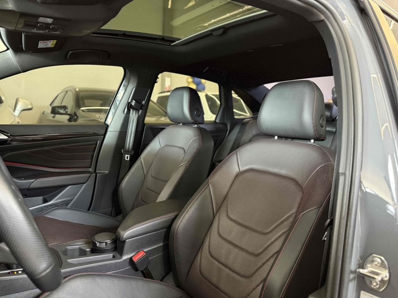 VOLKSWAGEN JETTA 2.0 350 TSI GLI DSG 2023/2024 LEHMEN VEÍCULOS VENÂNCIO AIRES / Carros no Vale