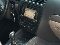 VOLKSWAGEN JETTA 2.0 TSI HIGHLINE 200CV TIPTRONIC 2011/2012 LEHMEN VEÍCULOS VENÂNCIO AIRES / Carros no Vale