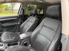 VOLKSWAGEN JETTA 2.5 I VARIANT 20V 170CV TIPTRONIC 2009/2009 LEHMEN VEÍCULOS VENÂNCIO AIRES / Carros no Vale