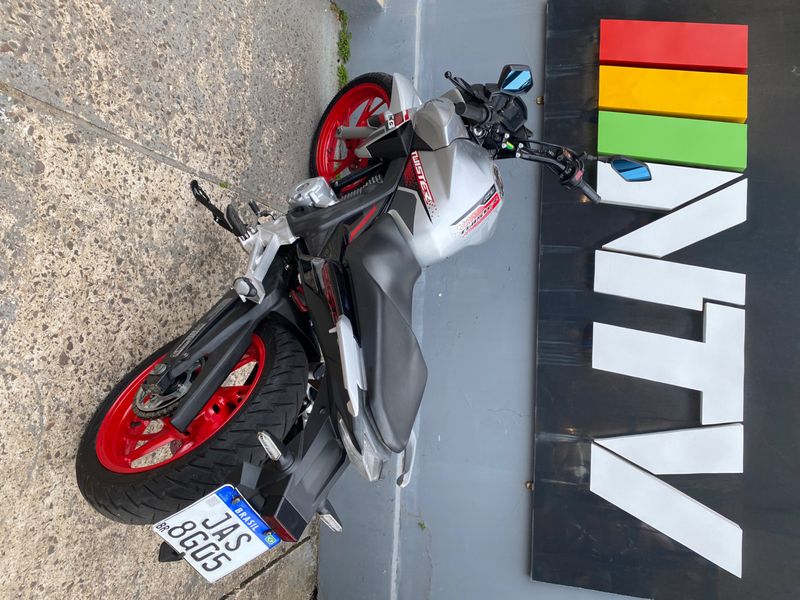 Honda Motos Cb 250f Twister Cbs 2021/2021 NECO TOLATI VEÍCULOS VENÂNCIO AIRES / Carros no Vale