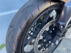 Honda Motos Cb 650r 2024/2024 NECO TOLATI VEÍCULOS VENÂNCIO AIRES / Carros no Vale