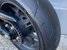 Honda Motos Cb 650r 2024/2024 NECO TOLATI VEÍCULOS VENÂNCIO AIRES / Carros no Vale