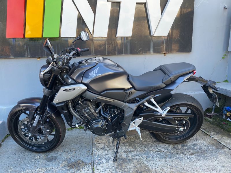 Honda Motos Cb 650r 2024/2024 NECO TOLATI VEÍCULOS VENÂNCIO AIRES / Carros no Vale