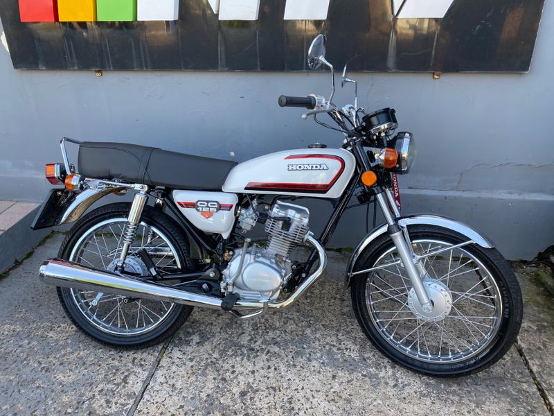 Honda Motos Cg 125 1982/1982 NECO TOLATI VEÍCULOS VENÂNCIO AIRES / Carros no Vale Honda Motos Cg 125 1982/1982 NECO TOLATI VEÍCULOS VENÂNCIO AIRES / Carros no Vale