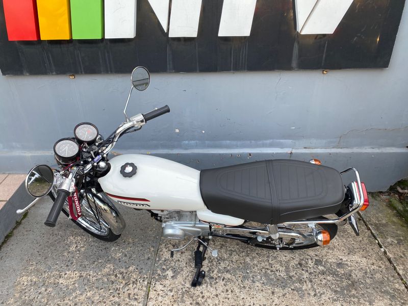 Honda Motos Cg 125 1982/1982 NECO TOLATI VEÍCULOS VENÂNCIO AIRES / Carros no Vale Honda Motos Cg 125 1982/1982 NECO TOLATI VEÍCULOS VENÂNCIO AIRES / Carros no Vale