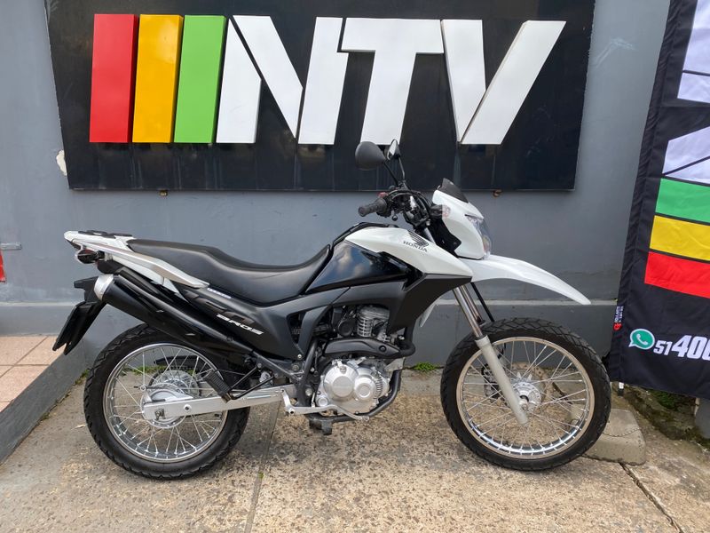 Honda Motos Nxr 150 Bros Esd 2015/2015 NECO TOLATI VEÍCULOS VENÂNCIO AIRES / Carros no Vale Honda Motos Nxr 150 Bros Esd 2015/2015 NECO TOLATI VEÍCULOS VENÂNCIO AIRES / Carros no Vale