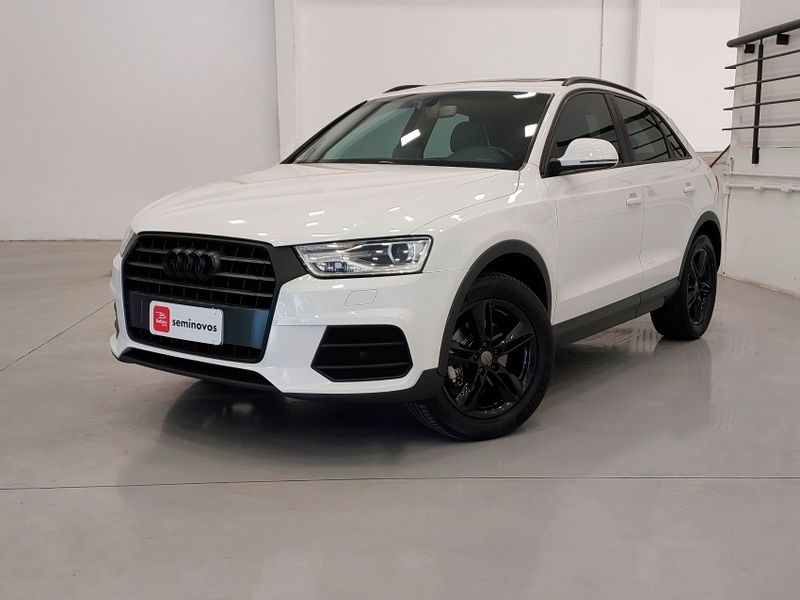 Audi Q3 1.4 TFSI AMBIENTE FLEX 4P S TRONIC 2016/2017 BETIOLO NOVOS E SEMINOVOS LAJEADO / Carros no Vale