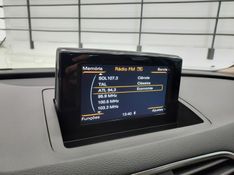 Audi Q3 1.4 TFSI AMBIENTE FLEX 4P S TRONIC 2016/2017 BETIOLO NOVOS E SEMINOVOS LAJEADO / Carros no Vale