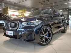 BMW X5 3.0 I6 TURBO HÍBRIDO XDRIVE45E M SPORT AUTOMÁTICO 2022/2023 BETIOLO NOVOS E SEMINOVOS LAJEADO / Carros no Vale