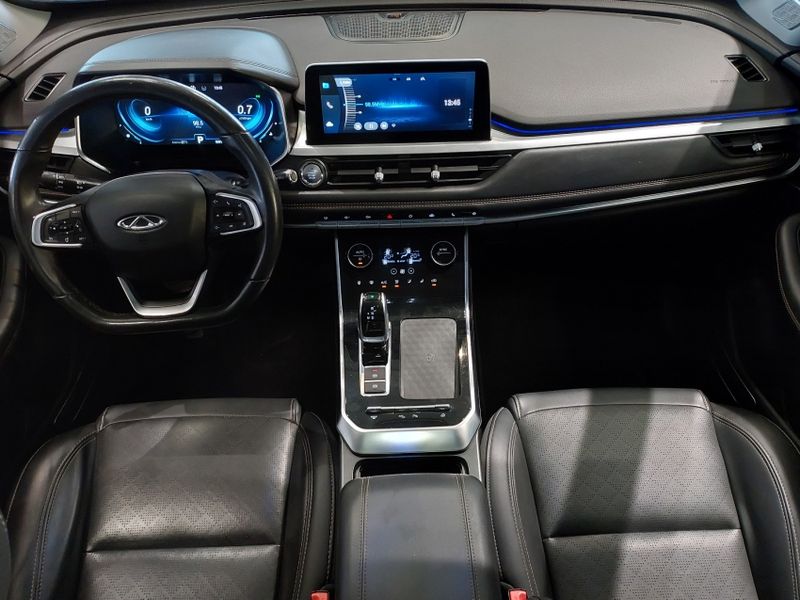 Caoa Chery TIGGO 8 1.6 TGDI GASOLINA TXS DCT 2021/2022 BETIOLO NOVOS E SEMINOVOS LAJEADO / Carros no Vale