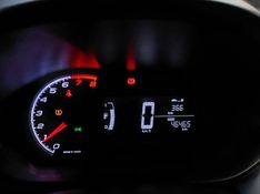 Chevrolet ONIX 1.0 MPFI LT 8V FLEX 4P MANUAL 2018/2019 BETIOLO NOVOS E SEMINOVOS LAJEADO / Carros no Vale