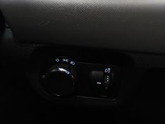 Chevrolet ONIX 1.0 MPFI LT 8V FLEX 4P MANUAL 2018/2019 BETIOLO NOVOS E SEMINOVOS LAJEADO / Carros no Vale