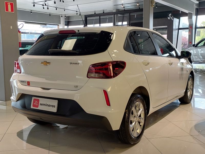 Chevrolet ONIX 1.0 TURBO FLEX LT AUTOMÁTICO 2021/2022 BETIOLO NOVOS E SEMINOVOS LAJEADO / Carros no Vale Chevrolet ONIX 1.0 TURBO FLEX LT AUTOMÁTICO 2021/2022 BETIOLO NOVOS E SEMINOVOS LAJEADO / Carros no Vale