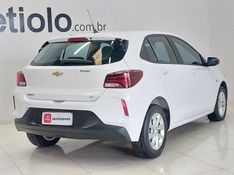 Chevrolet ONIX 1.0 TURBO FLEX LT MANUAL 2022/2023 BETIOLO NOVOS E SEMINOVOS LAJEADO / Carros no Vale