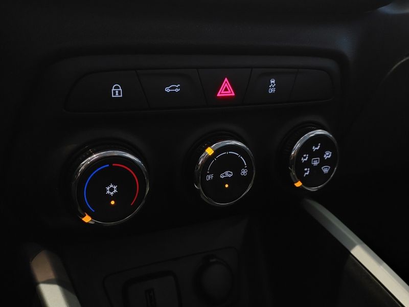 Chevrolet ONIX 1.0 TURBO FLEX LTZ MANUAL 2022/2023 BETIOLO NOVOS E SEMINOVOS LAJEADO / Carros no Vale