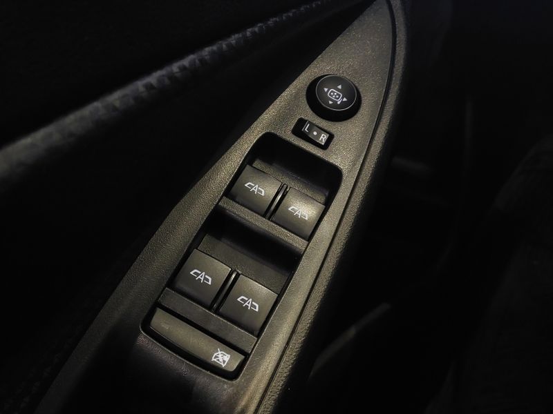 Chevrolet ONIX 1.0 TURBO FLEX LTZ MANUAL 2022/2023 BETIOLO NOVOS E SEMINOVOS LAJEADO / Carros no Vale