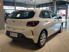 Chevrolet ONIX 1.0 TURBO FLEX LTZ MANUAL 2022/2023 BETIOLO NOVOS E SEMINOVOS LAJEADO / Carros no Vale